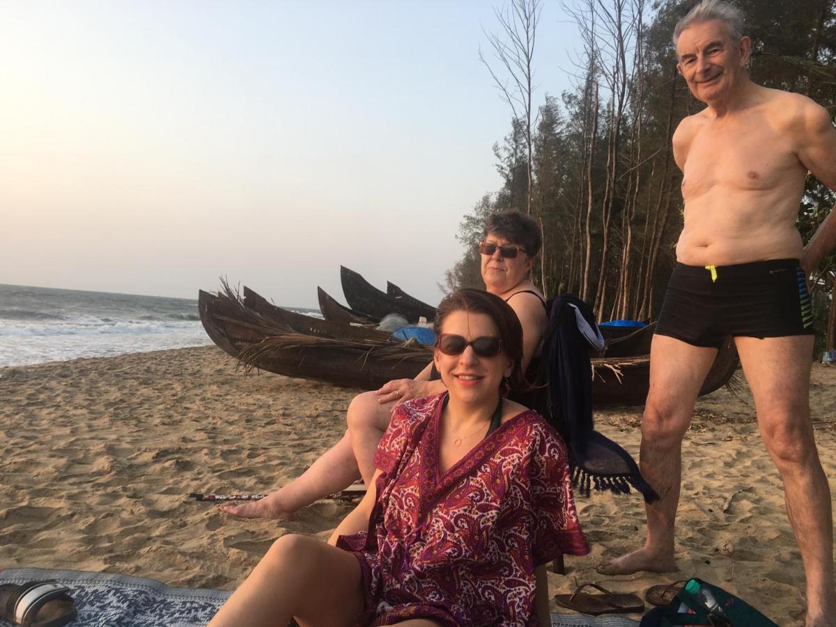 Cherai Beach Retreat Bagian luar foto