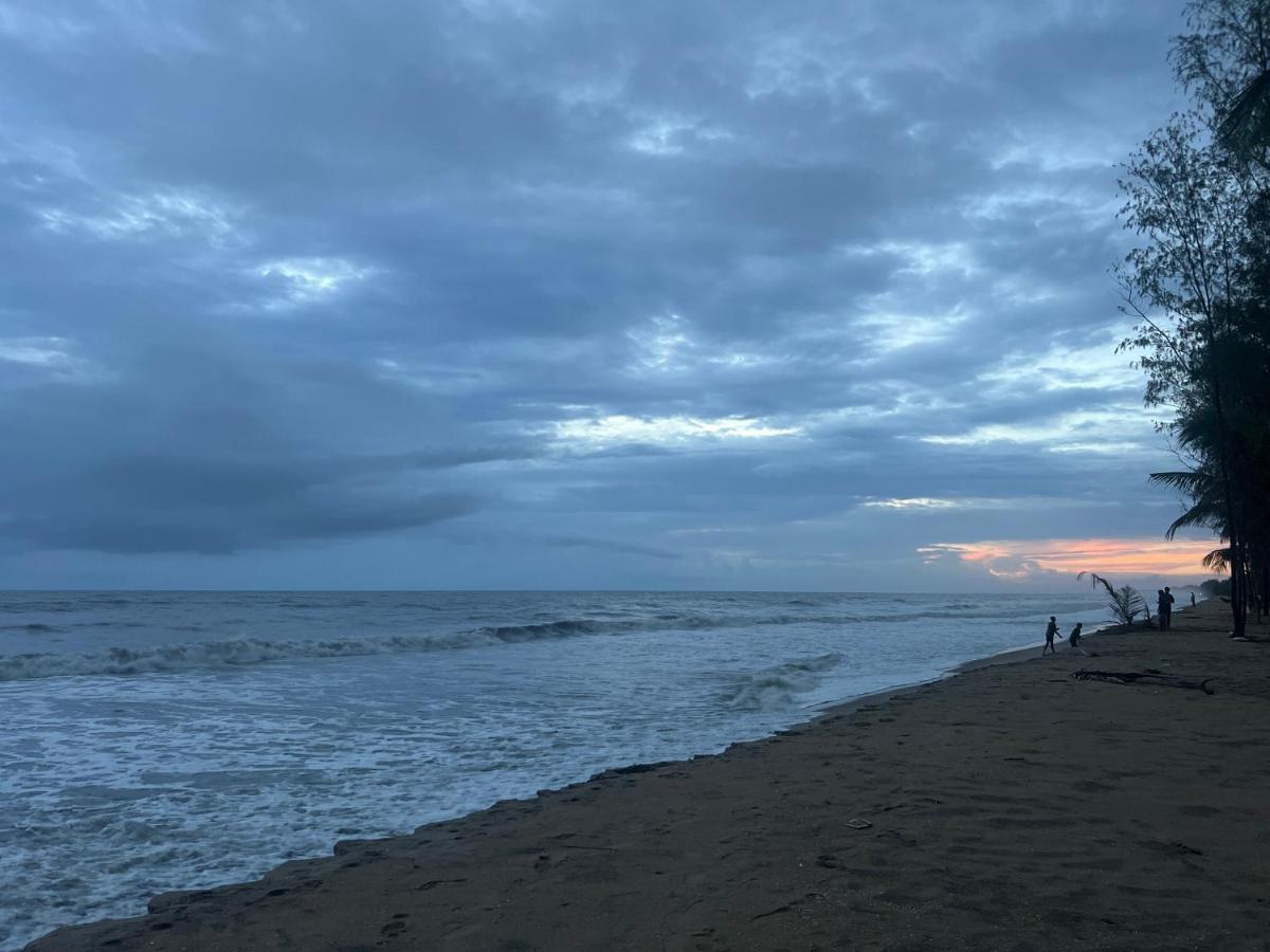 Cherai Beach Retreat Bagian luar foto